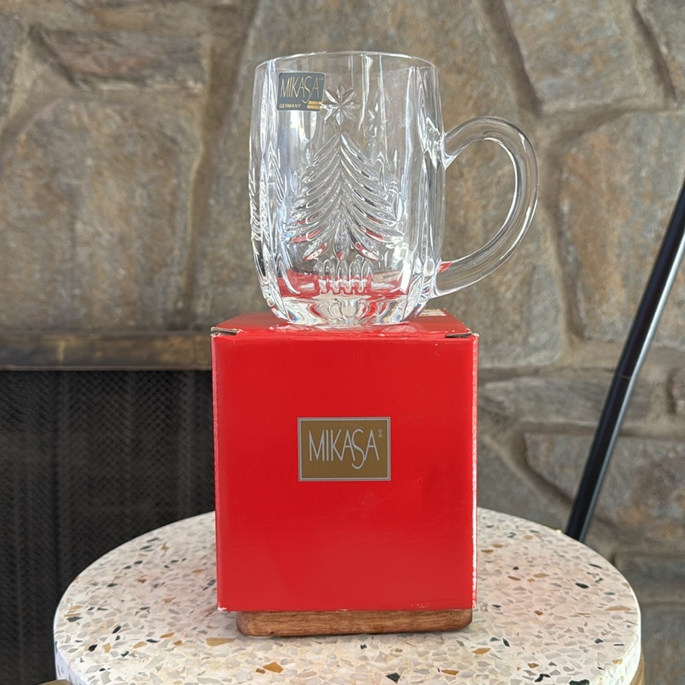 Mikasa Clear Cristal Glass Mug with Festive Tree Design